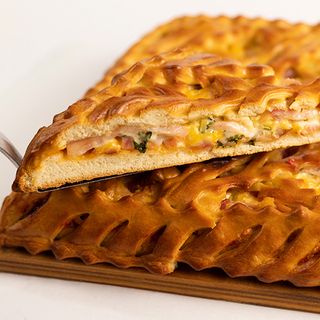 Пиріг з шинкою та сиром  125г(+-5г)