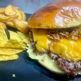 Hamburguesa La Vaquilla.