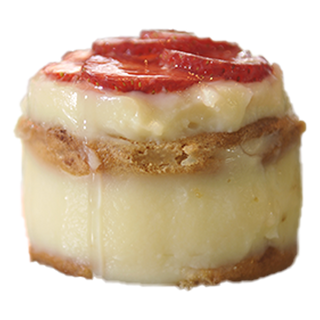 Pastel agustino con fresa