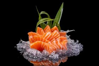 192.Sashimi salmone