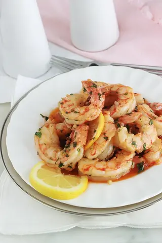 Chevrette Sauce À L'aille