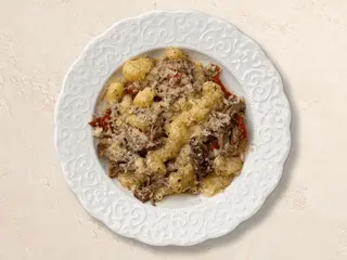 Ньйокі з рваною яловичиною та і в'яленими томатами (360g)