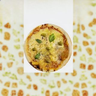 Pizza Vesuvio srednja