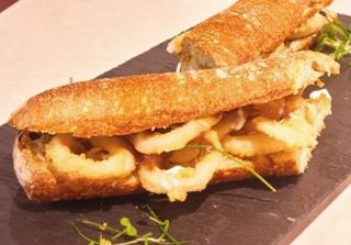 Bocadillo De Calamares
