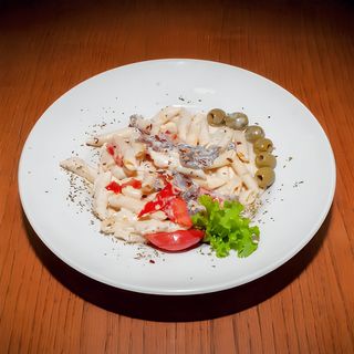 Pasta prosciutto al peperoncino