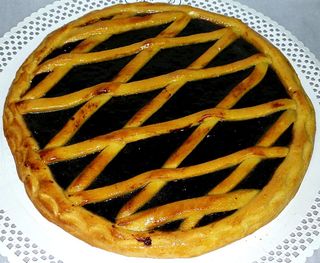 Crostata con Confettura di Albiccoca o Amarene Per 6 Persone