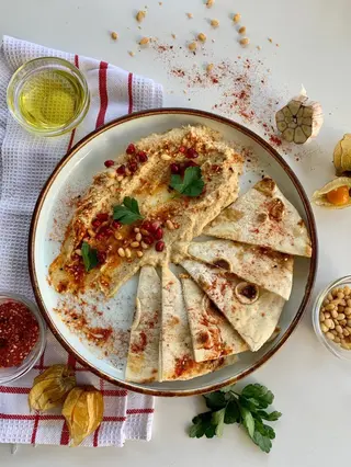 Хумус с питой / Hummus cu pita