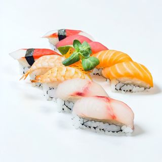 104. Nigiri misto