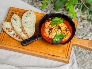 КУРЯЧЕ ФІЛЕ В СИЦІЛІЙСКОМУ  ТОМАТНОМУ СОУСІ (0,380g)