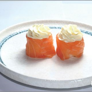 Gunkan salmone  Philadelphia 4 pz