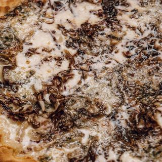 Pizza radicchio e gorgonzola SENZA GLUTINE