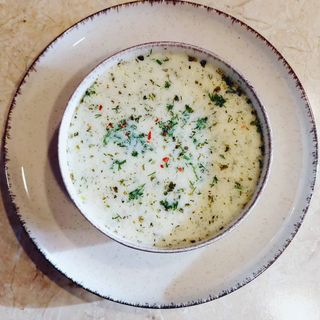 მაწვნის ცივი წვნიანი