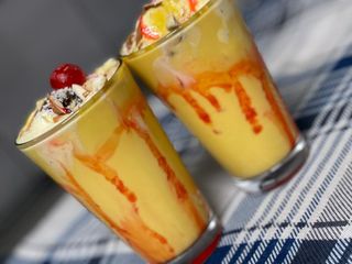 Mango Shake + Icecream