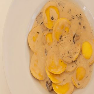 Pasta Lunette Relleno De 4 Quesos