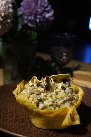 Risotto cu ciuperci porcini si crema de tartufo negru