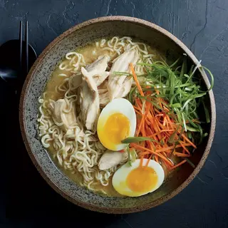 125 Gyuniku ramen