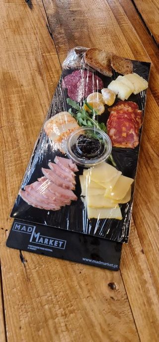 Tábua Mista de Queijos e Enchidos