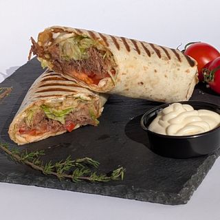 Тортила с Дърпано Телешко (380гр) 