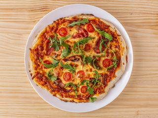 Pizza Charly (33 Cm.)