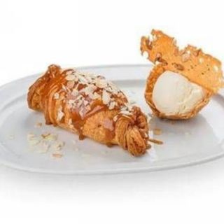 Хрусткий яблучний штрудель (200гр)