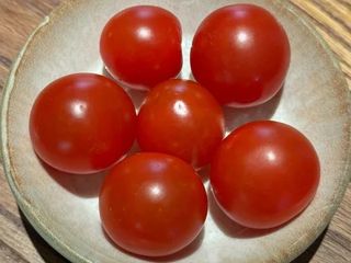 Томат Чері (80g)