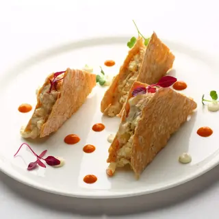 Ensaladilla Rusa Casera al Corte