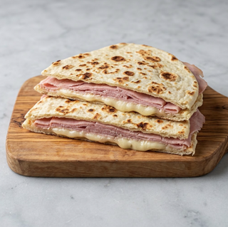 Schiacciata prosciutto cotto e fontina