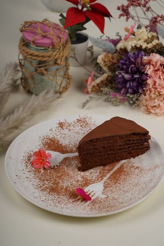 Шоколадный торт (30г)