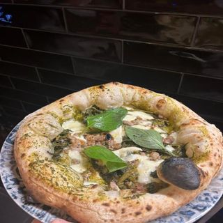 Pizze Salsiccia E Friarelli