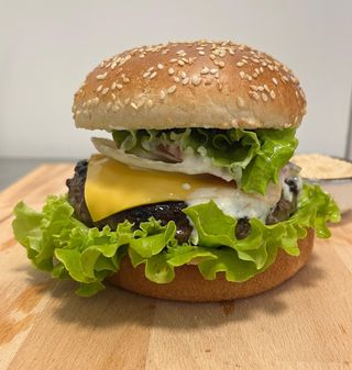 Burgerul Casei cu black angus