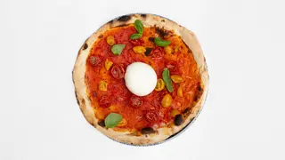 Caprese Q Pizza