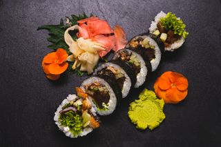 Futomaki Węgorz 6 szt.