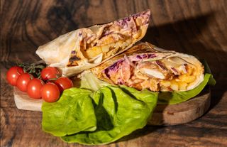 Tortilla z nuggetsami