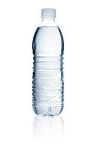 Acqua naturale