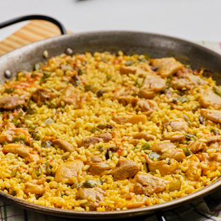 Paella De Pollo Y Setas