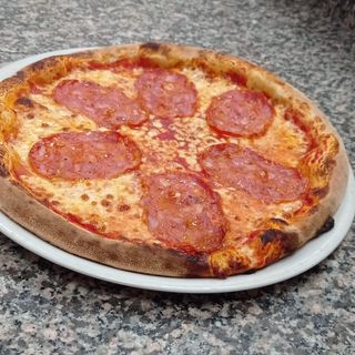 Salame piccante e gorgo baby