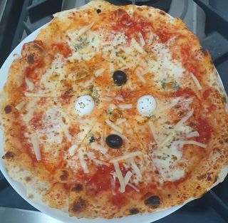 Pizza četiri vrste sira