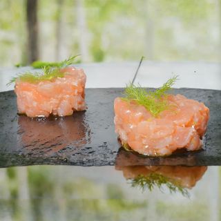 Tartare di Salmone 2 pezzi