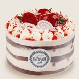 ტორტი წითელი ველვეტი კენკრით (15 ნაჭ)