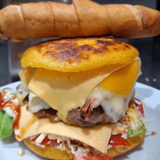 AREPA BURGUER 