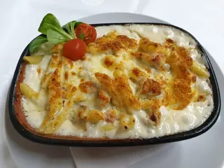 Zapečene pene sa piletinom