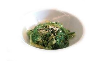 21 Wakame salad