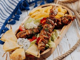 Грецька таця з куркою (400g)