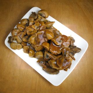 1/2 Dose Bifinhos do Lombo Vitela com Cogumelos