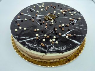 Tarta 3 Chocolates (Grande)