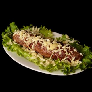 ქაბაბი შამფურზე სულგუნით