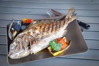 Dorada grill cu lamaie