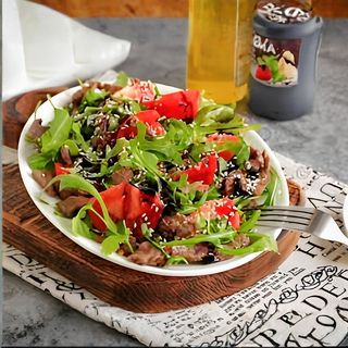 Caлaт теплый c говядиной