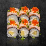 Хосомаки сьомга танц (6бр 140г)