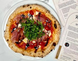 Pizza Crudo Di Parma 32cm